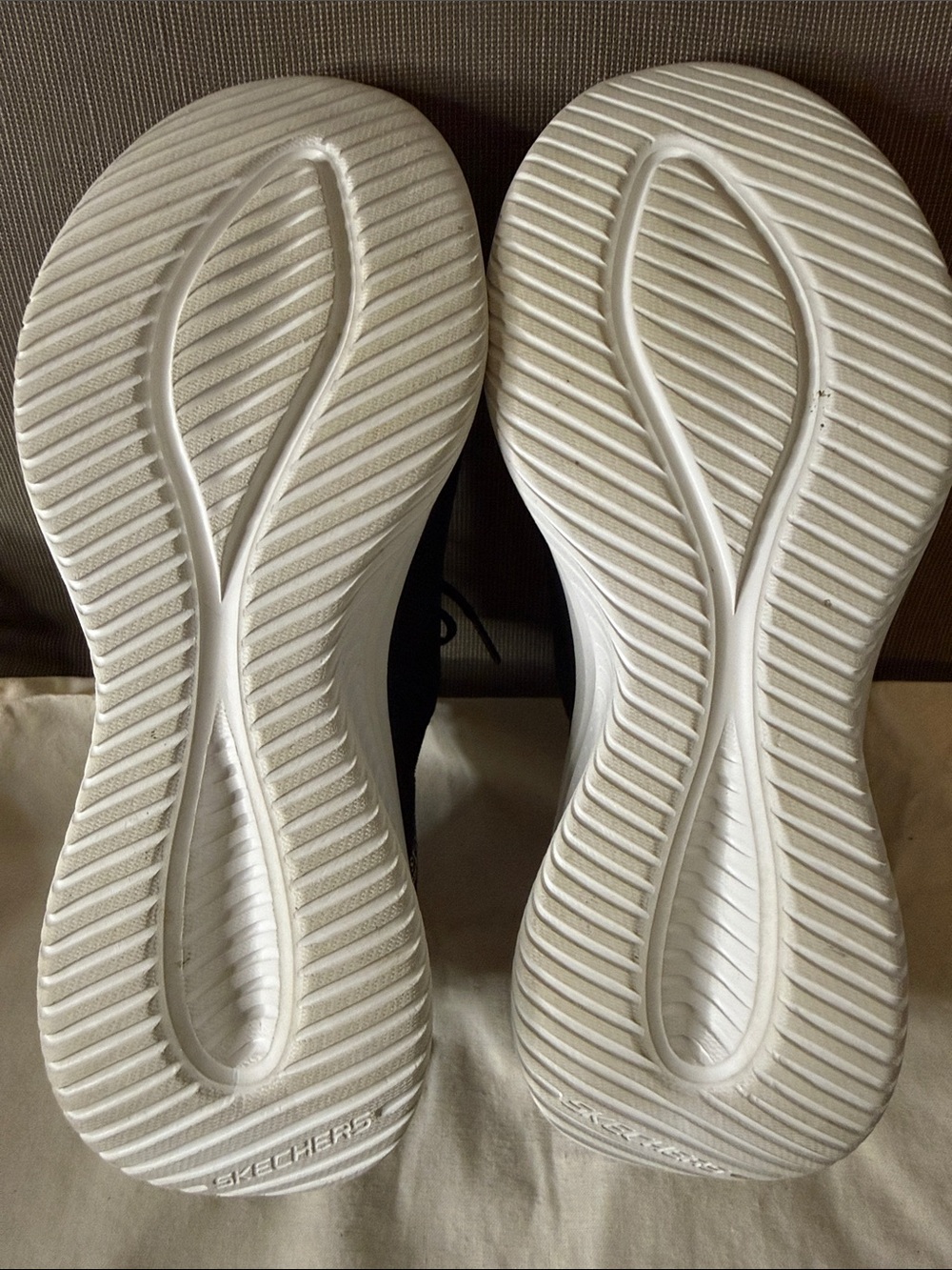 Skechers Black Slip-In Sneakers - Picture 4 of 4